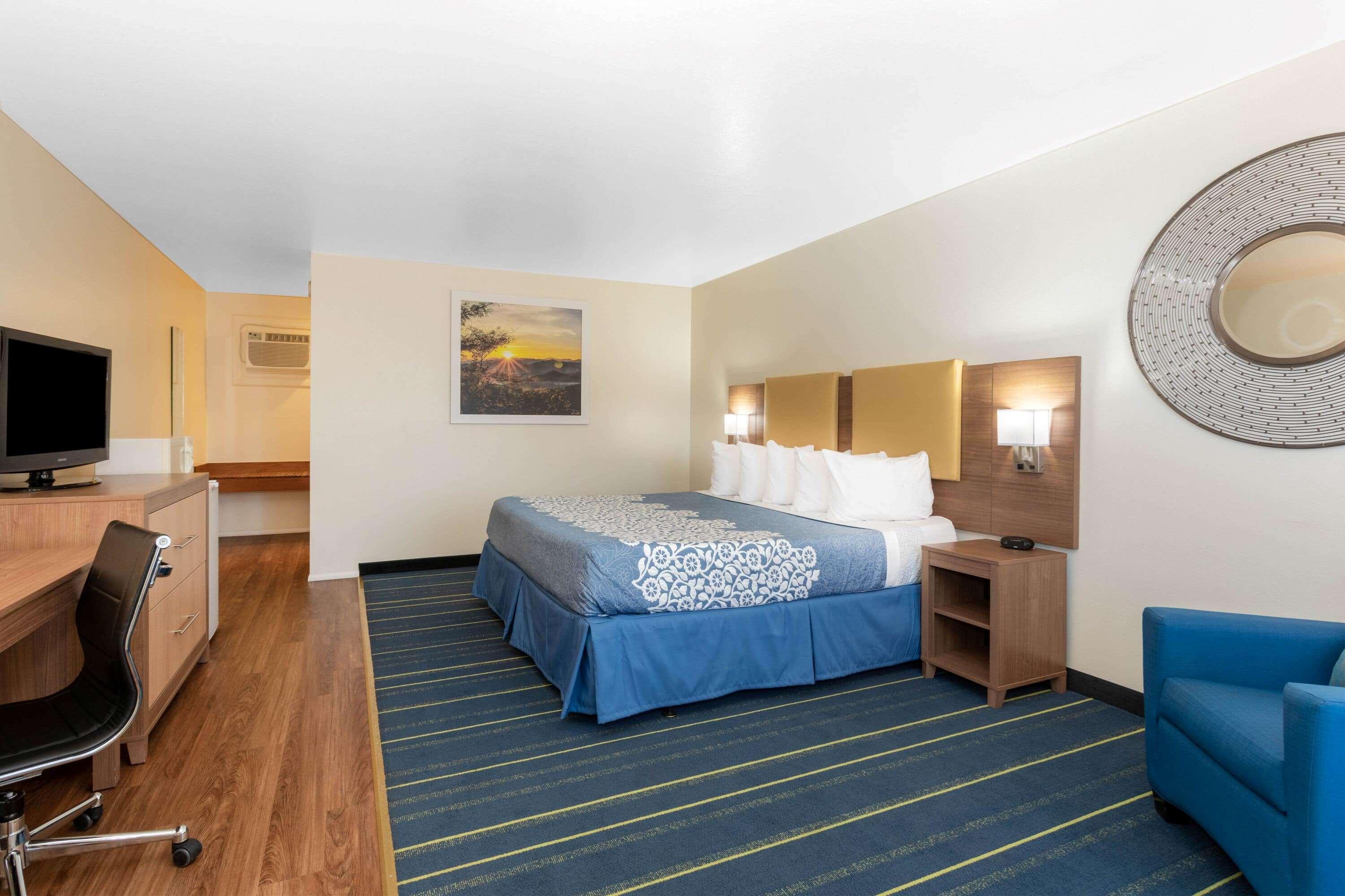 Days Inn By Wyndham Дуранго Екстериор снимка